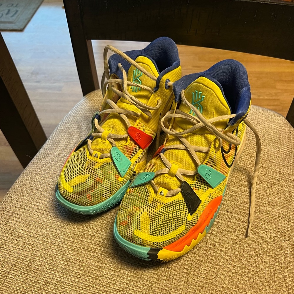 Kyrie Irving shoes